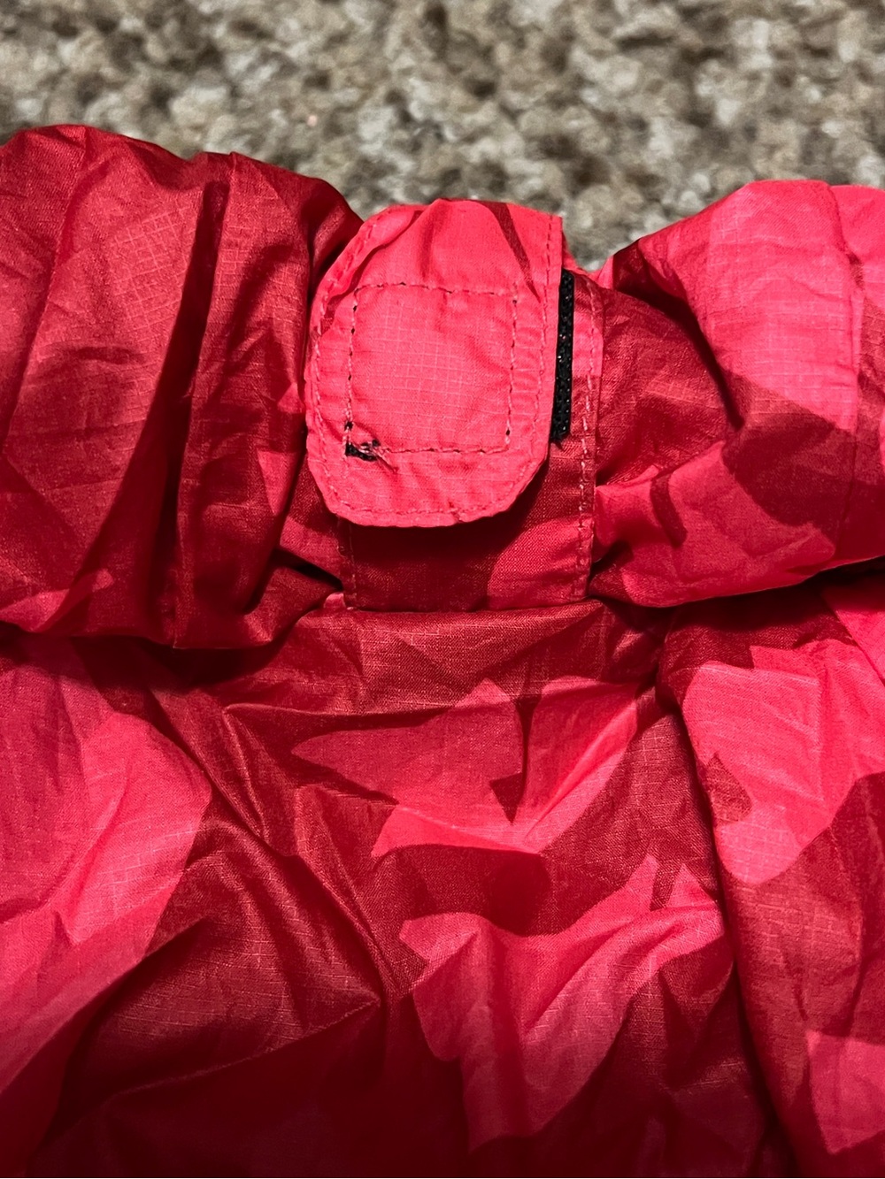 Altra Hot Pink Hooded Rain Pullover - Picture 6 of 9